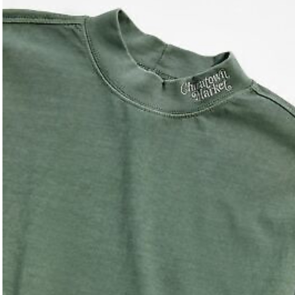 NWT Chinatown Market Mock Turtleneck Shirt in Green